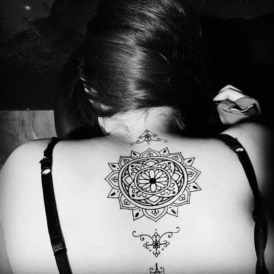 Mandala Tattoo 46166 I love the shading on this and how the mandala … |  Diseños de tatuaje de flores, Diseños de tatuaje de manga, Tatuajes en la  manga para mujeres